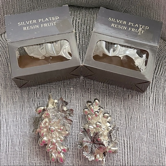 Silver plated Resin fruit Decor - Picture 2 of 12